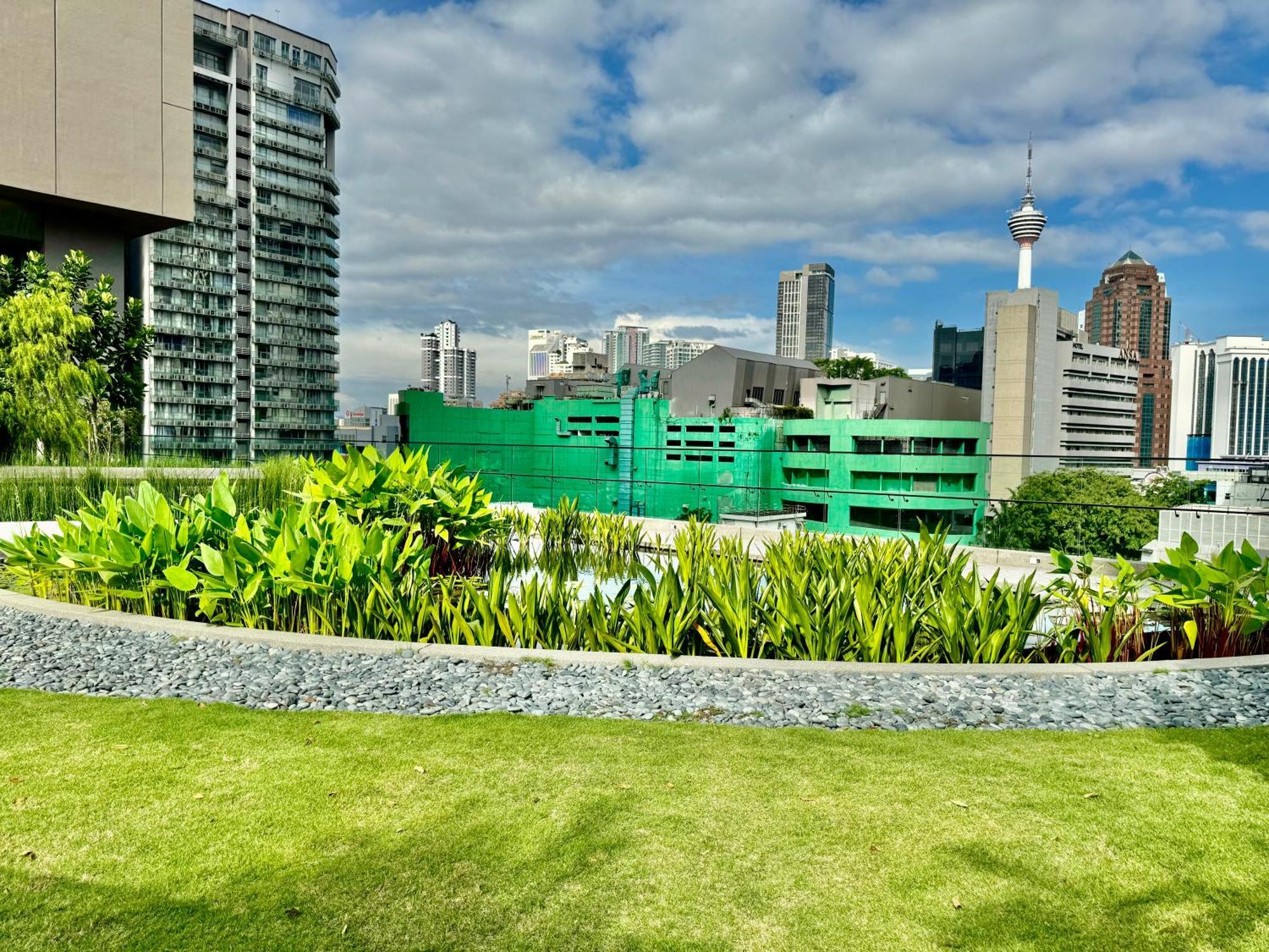 Axon Residence By Luxury Suites Kuala Lumpur Exterior photo