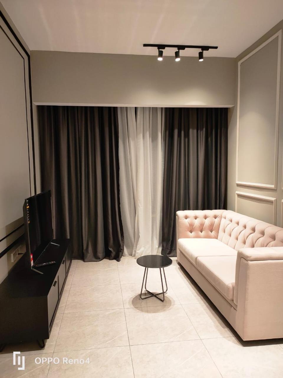 Axon Residence By Luxury Suites Kuala Lumpur Exterior photo